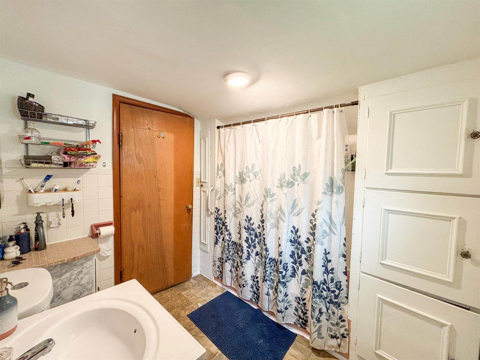 219 Glendale Ave, Tomah, WI 54660