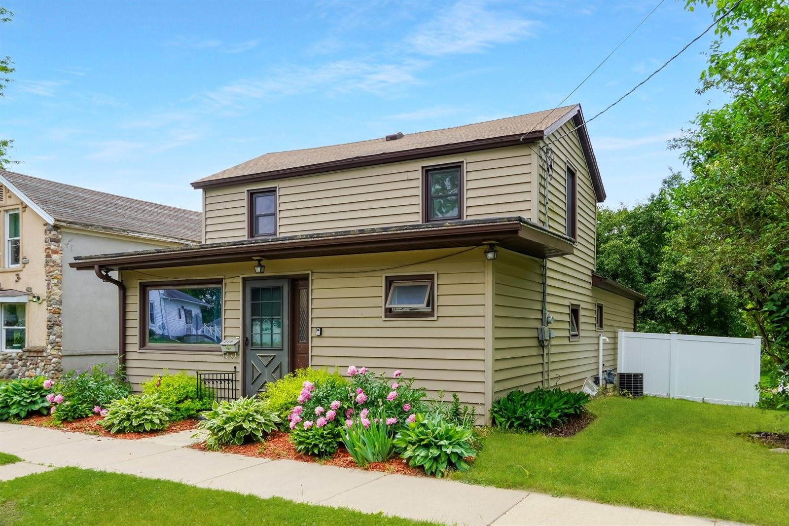 219 Glendale Ave, Tomah, WI 54660