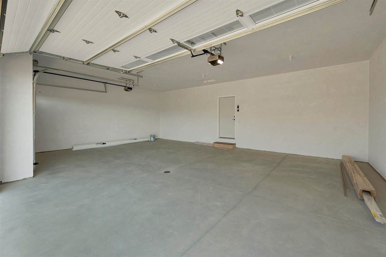 2875 Stelor Drive, Green Bay, WI 54311