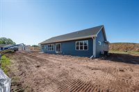 2875 Stelor Drive, Green Bay, WI 54311
