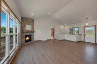 2875 Stelor Drive, Green Bay, WI 54311