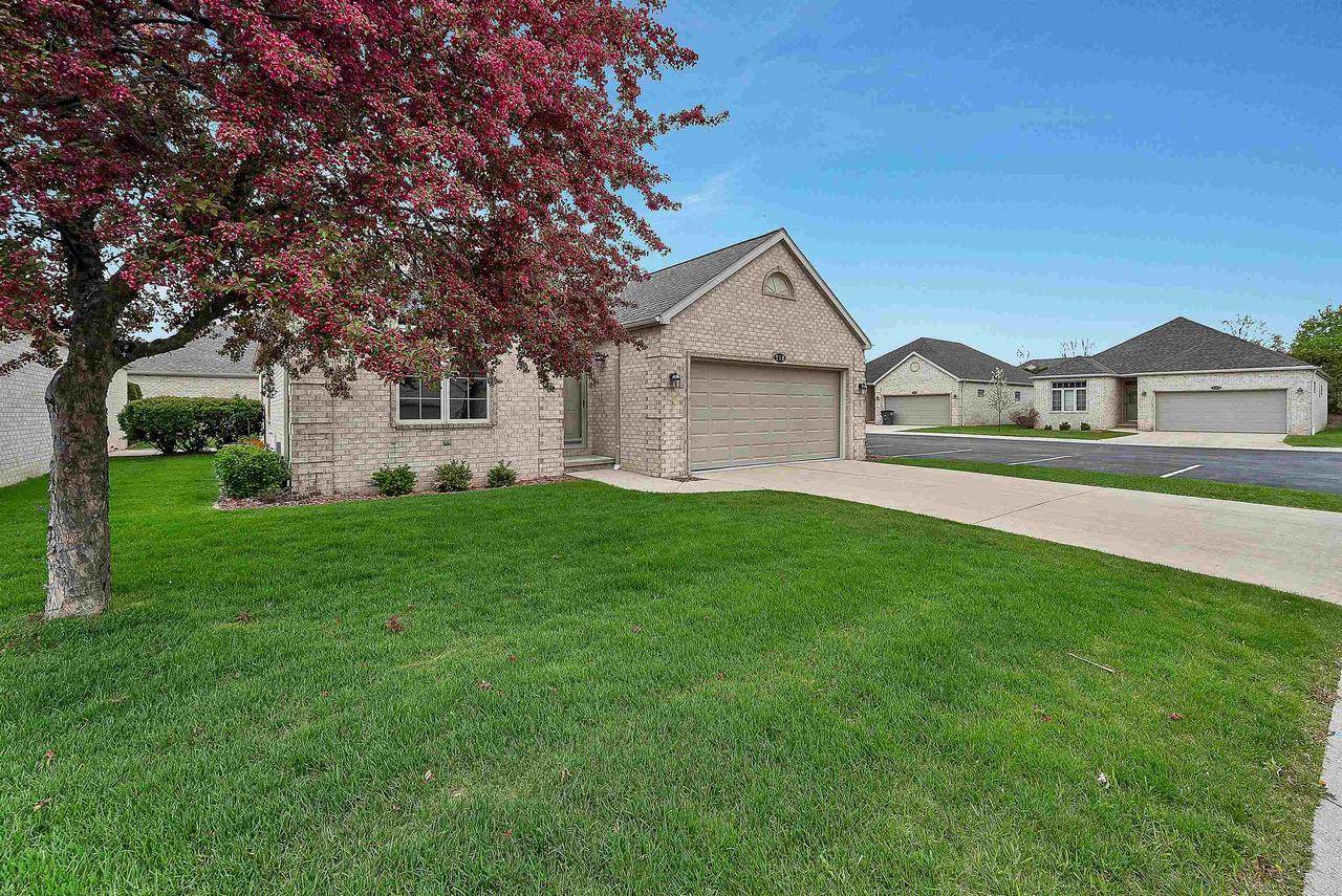 518 N Langlade Court, Green Bay, WI 54301