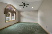 518 N Langlade Court, Green Bay, WI 54301
