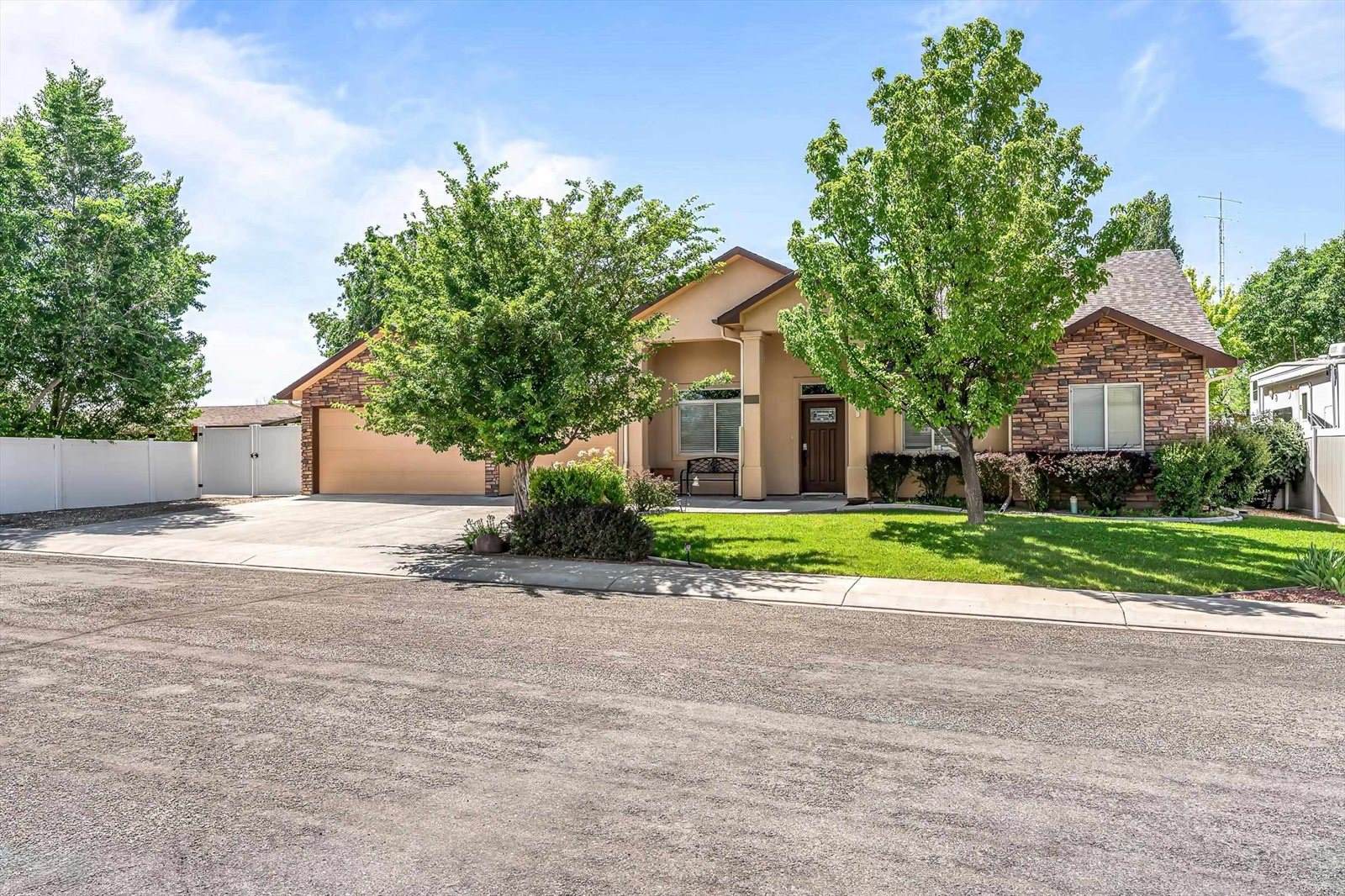 2912 Cinder Drive, Grand Junction, CO 81503
