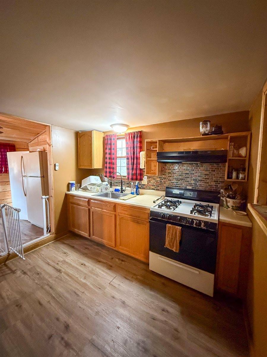 94 Caler Road, Columbia Falls, ME 04623