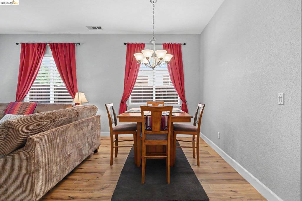 106 Arezzo St, Brentwood (CC), CA 94513