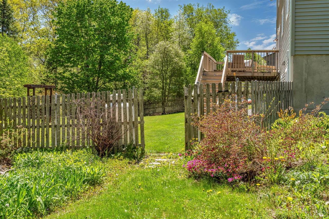 14 Vista Way, Glenburn, ME 04401