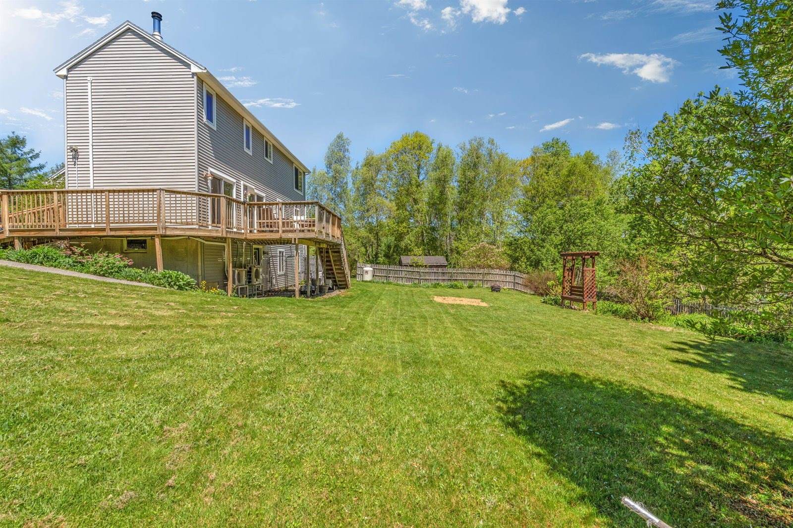14 Vista Way, Glenburn, ME 04401