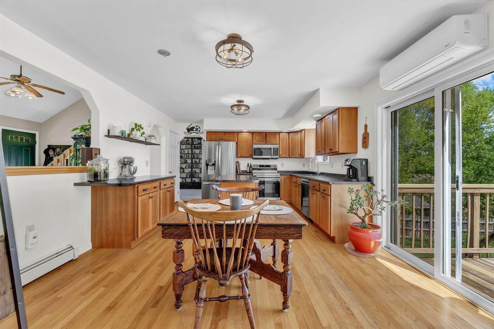 14 Vista Way, Glenburn, ME 04401