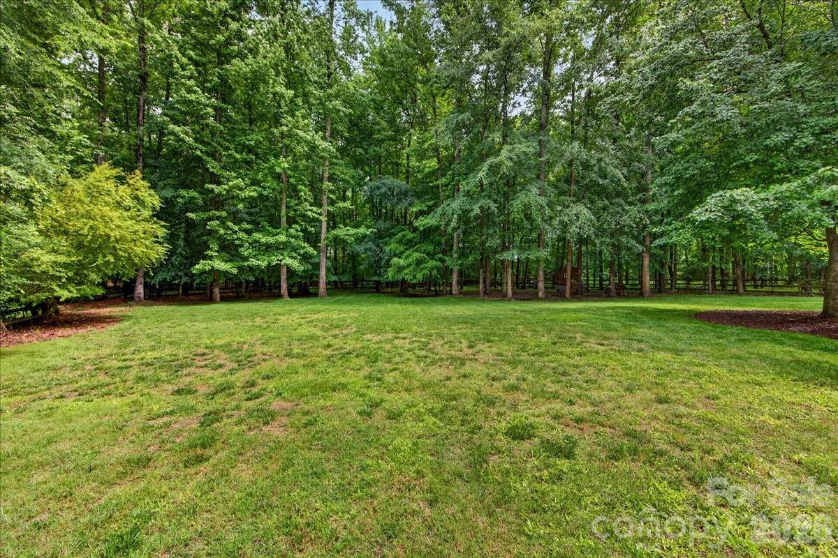 8416 Quarters Lane, Mint Hill, NC 28227