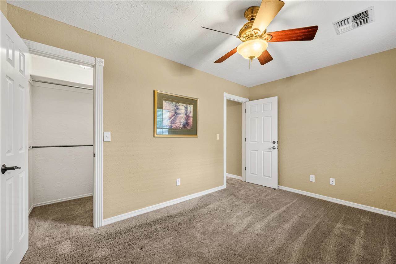 6601 NW Willow Tree Cir, Lawton, OK 73505