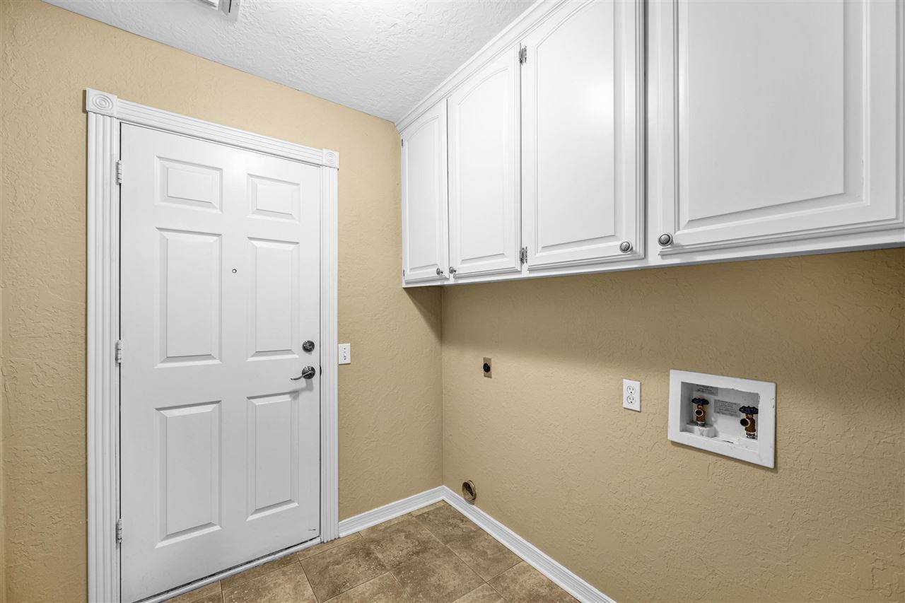 6601 NW Willow Tree Cir, Lawton, OK 73505
