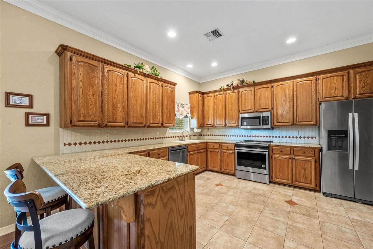 6601 NW Willow Tree Cir, Lawton, OK 73505