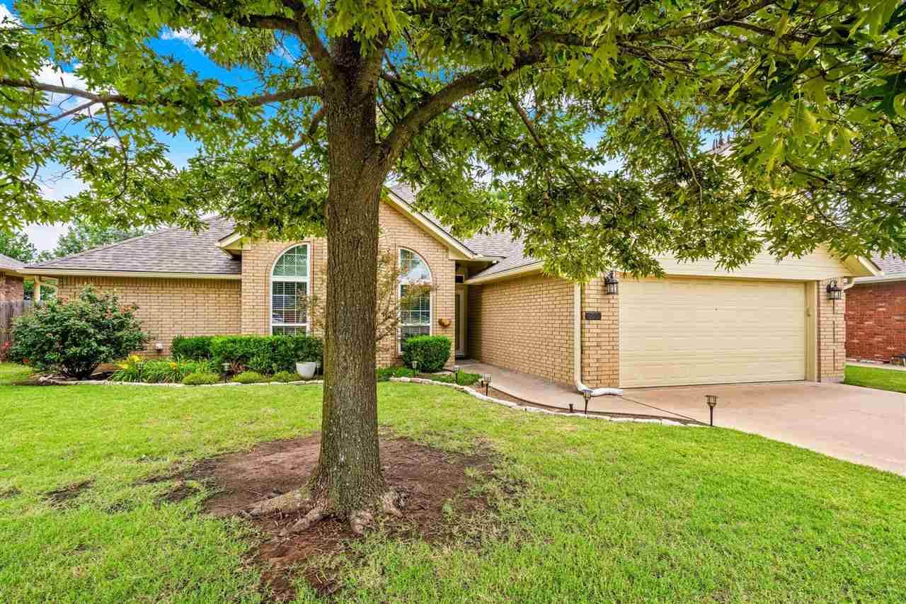 6601 NW Willow Tree Cir, Lawton, OK 73505