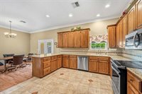 6601 NW Willow Tree Cir, Lawton, OK 73505