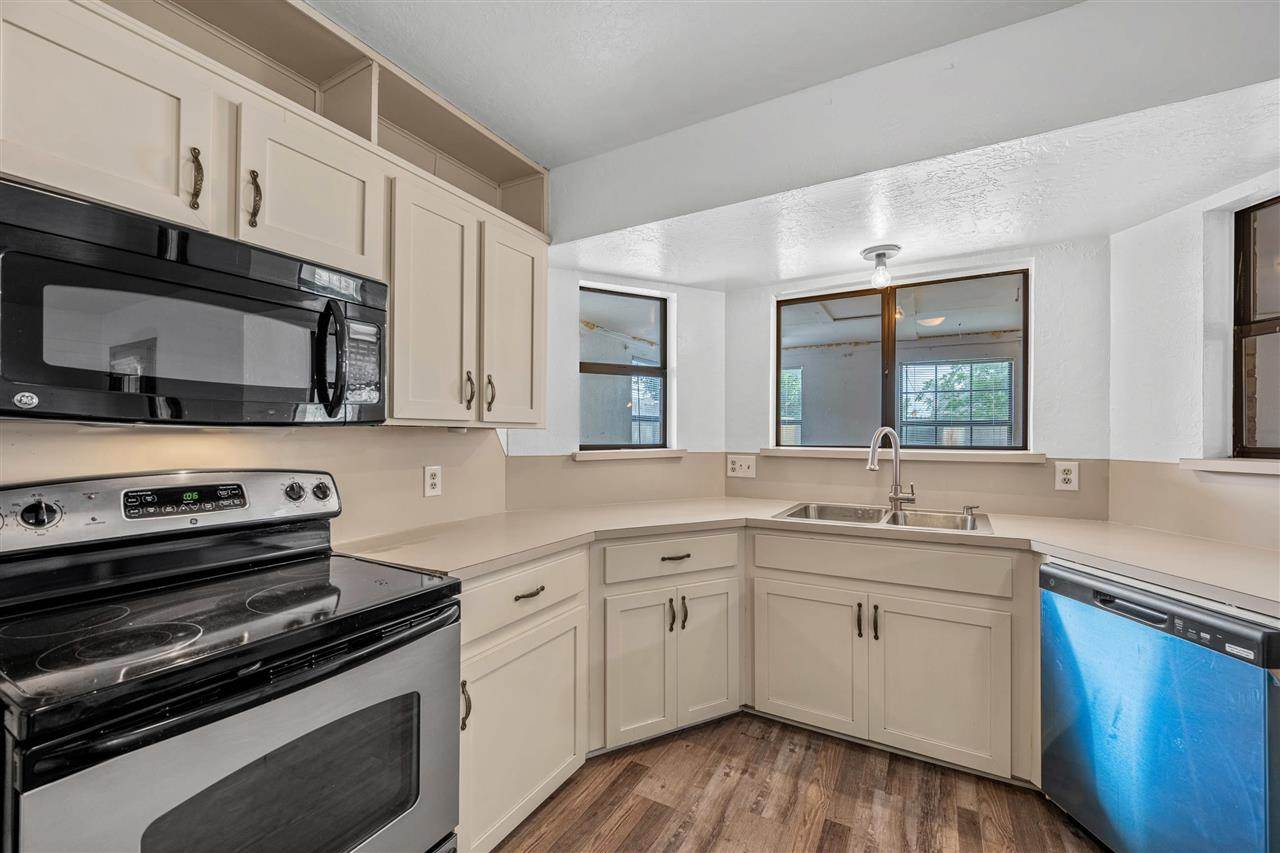 4920 SE Hardin, Lawton, OK 73501