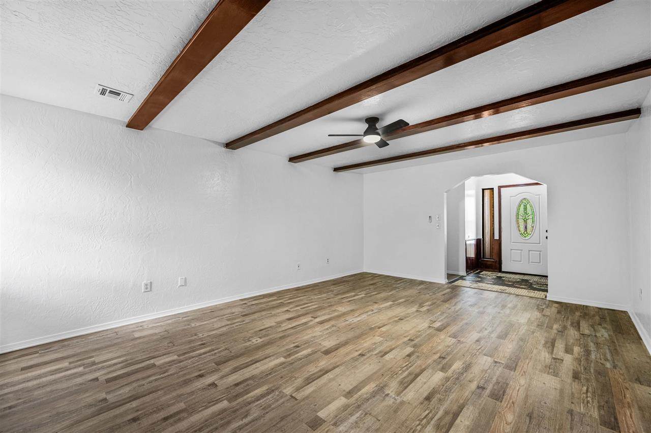 4920 SE Hardin, Lawton, OK 73501