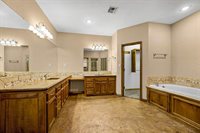 5 Quanah Mountain Rd, Lawton, OK 73507