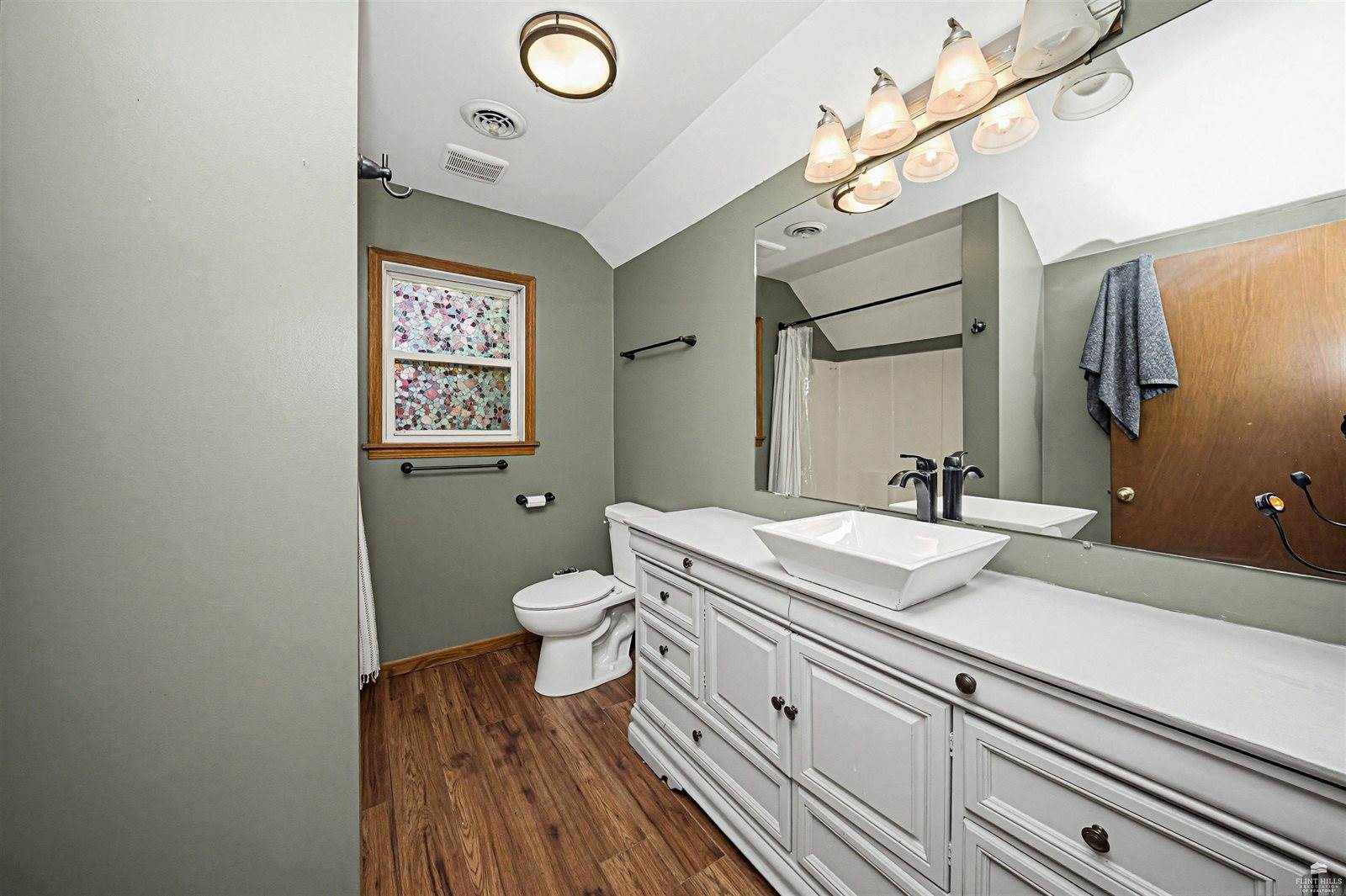 1201 West 8th Street, Junction City, KS 66441