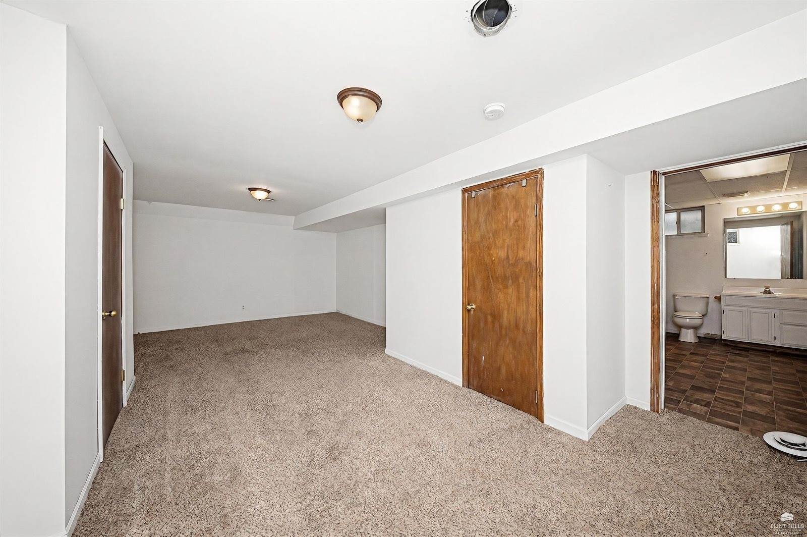 1201 West 8th Street, Junction City, KS 66441