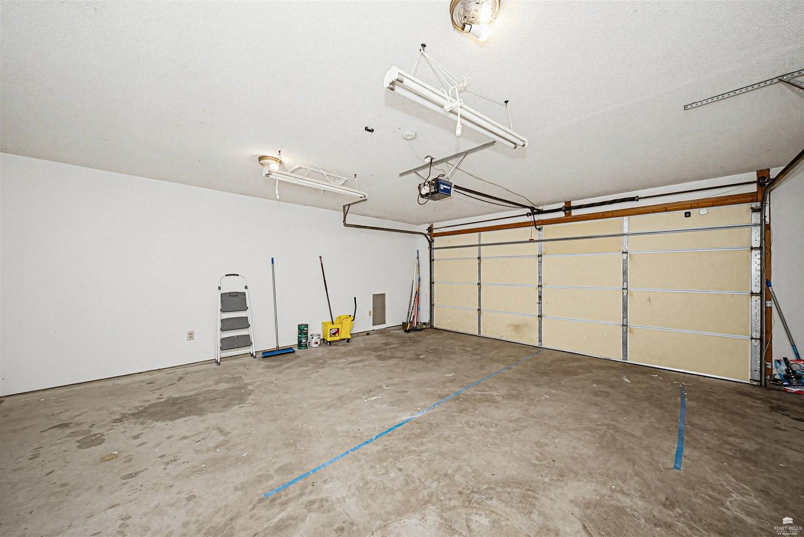 1201 West 8th Street, Junction City, KS 66441
