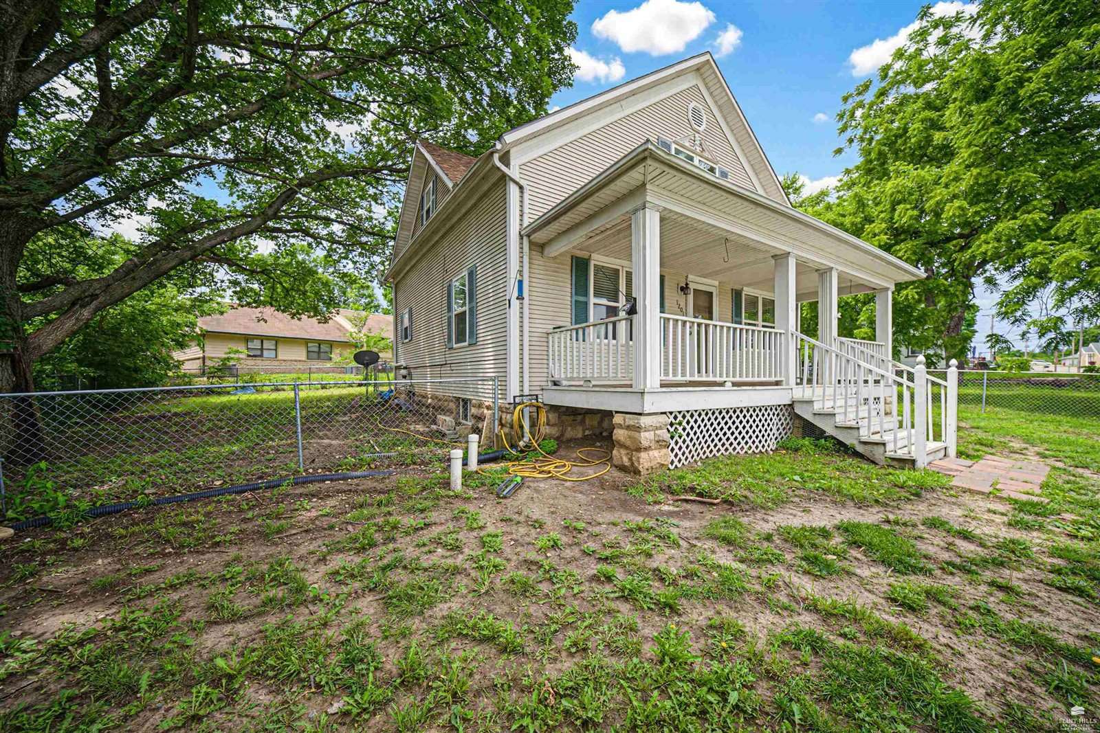1201 West 8th Street, Junction City, KS 66441