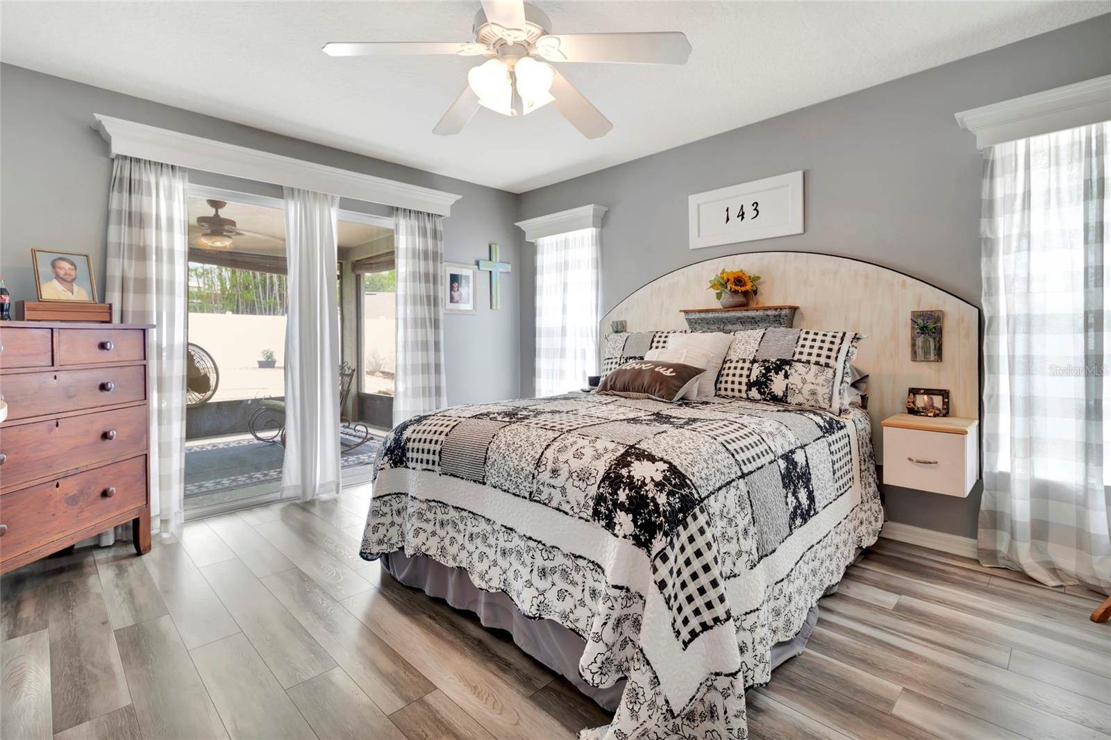 226 Pleasant Hill Drive, Clermont, FL 34711