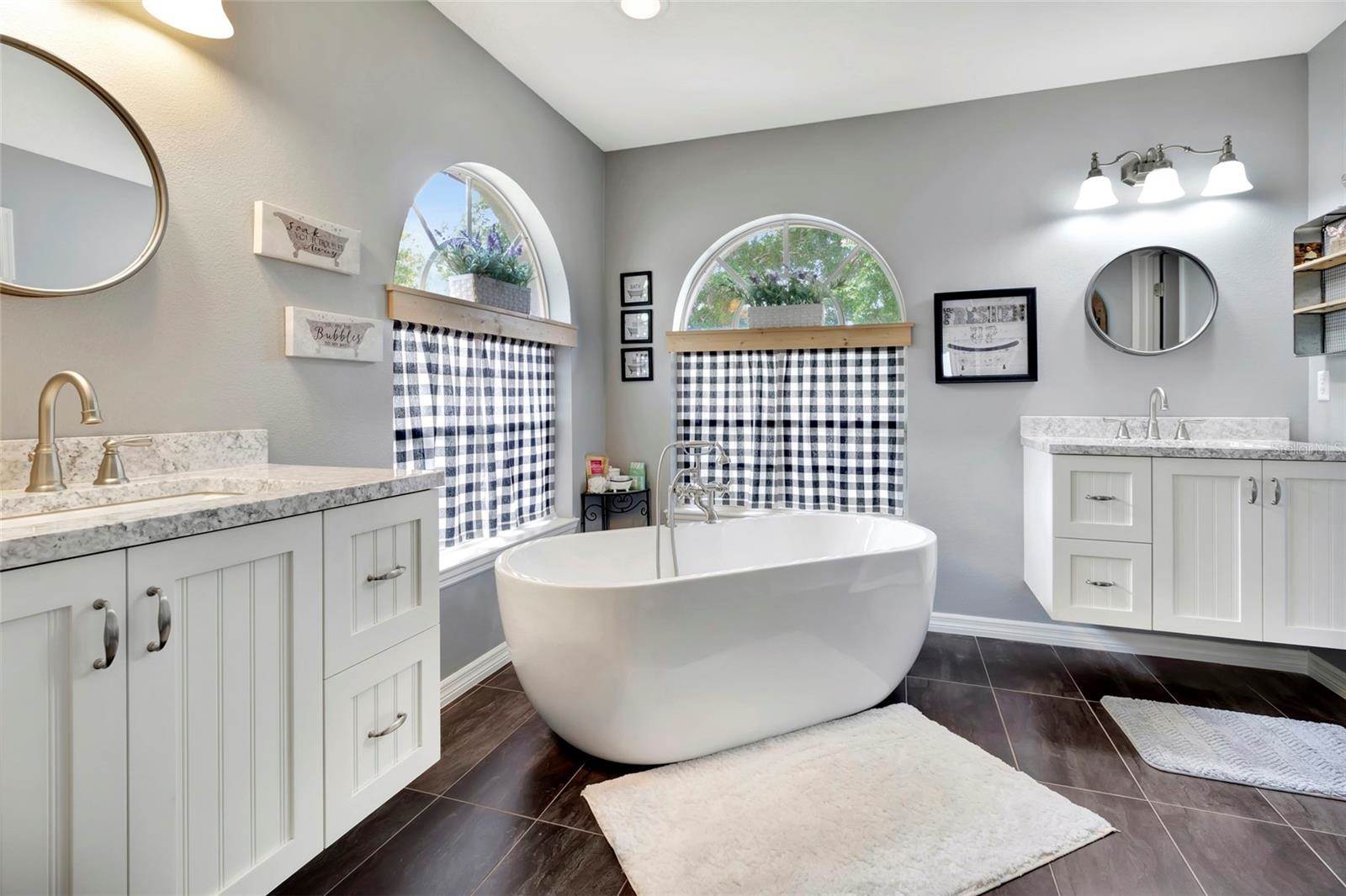 226 Pleasant Hill Drive, Clermont, FL 34711