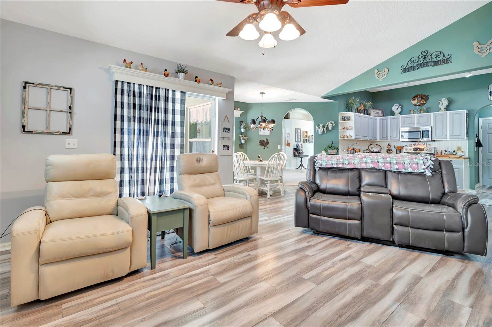 226 Pleasant Hill Drive, Clermont, FL 34711