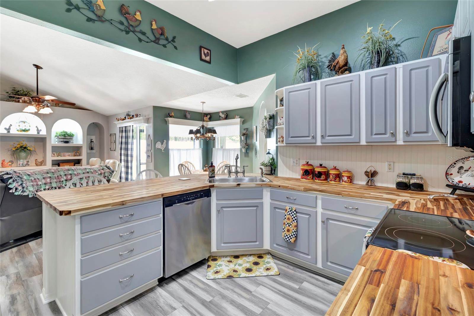 226 Pleasant Hill Drive, Clermont, FL 34711