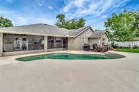 226 Pleasant Hill Drive, Clermont, FL 34711