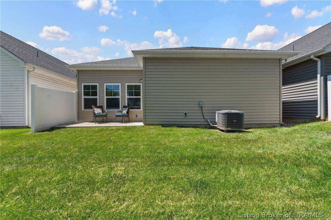 3004 Bales Way, Jeffersonville, IN 47130
