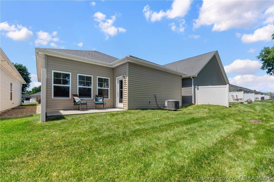 3004 Bales Way, Jeffersonville, IN 47130
