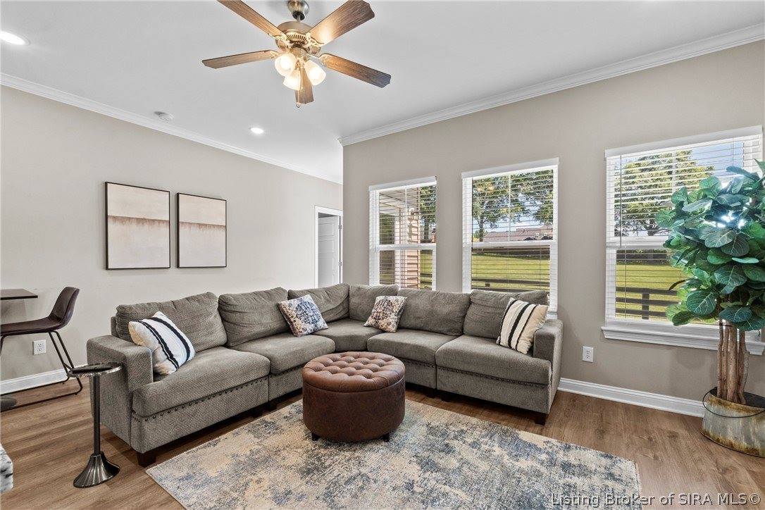 3004 Bales Way, Jeffersonville, IN 47130