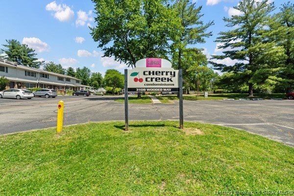 3061 Wooded Way, Jeffersonville, IN 47130