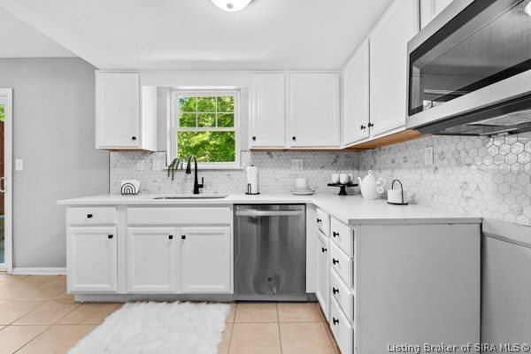 3061 Wooded Way, Jeffersonville, IN 47130