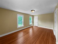 116 East Fuller Street, Freeport, IL 61032