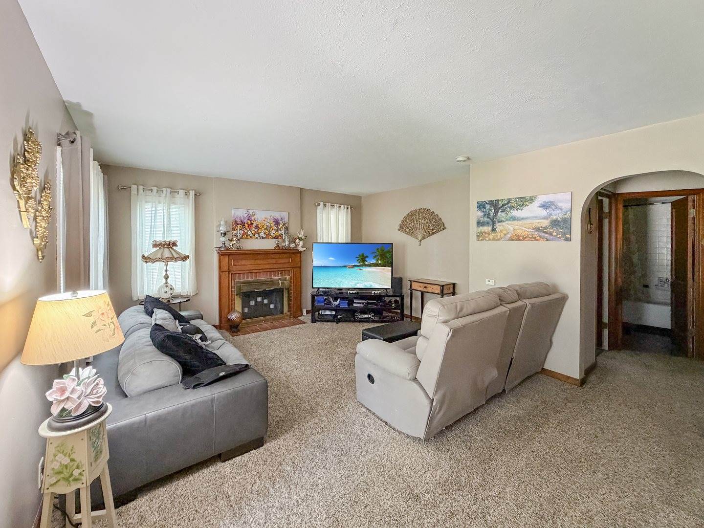 1245 West Harrison Street, Freeport, IL 61032