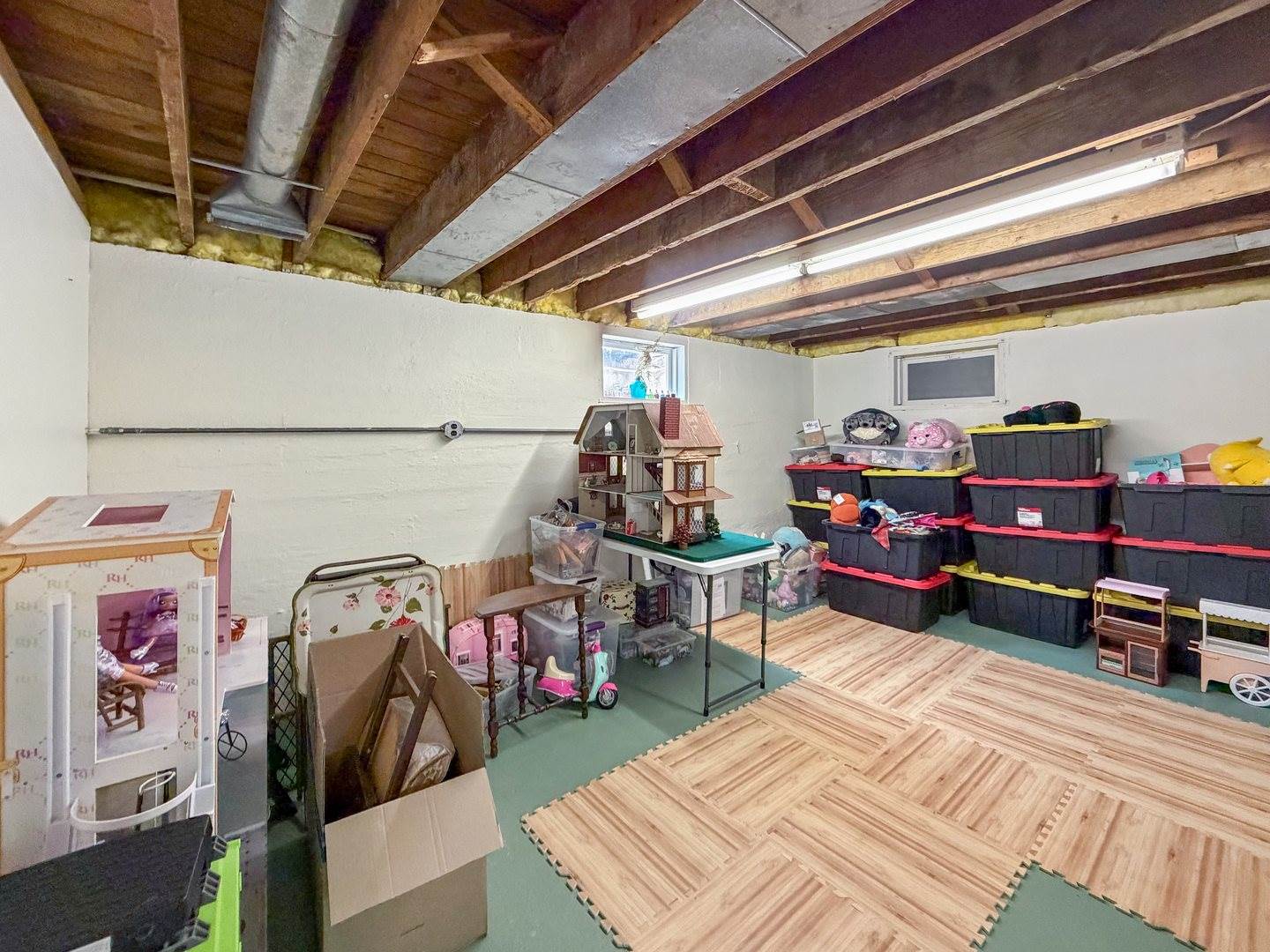 1245 West Harrison Street, Freeport, IL 61032