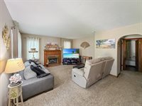 1245 West Harrison Street, Freeport, IL 61032