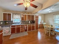 1245 West Harrison Street, Freeport, IL 61032