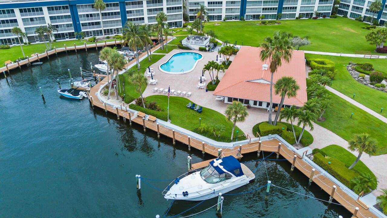3351 Spanish Trail, Delray Beach, FL 33483