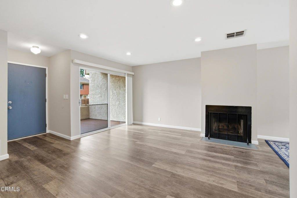 735 County Square Drive, Ventura, CA 93003