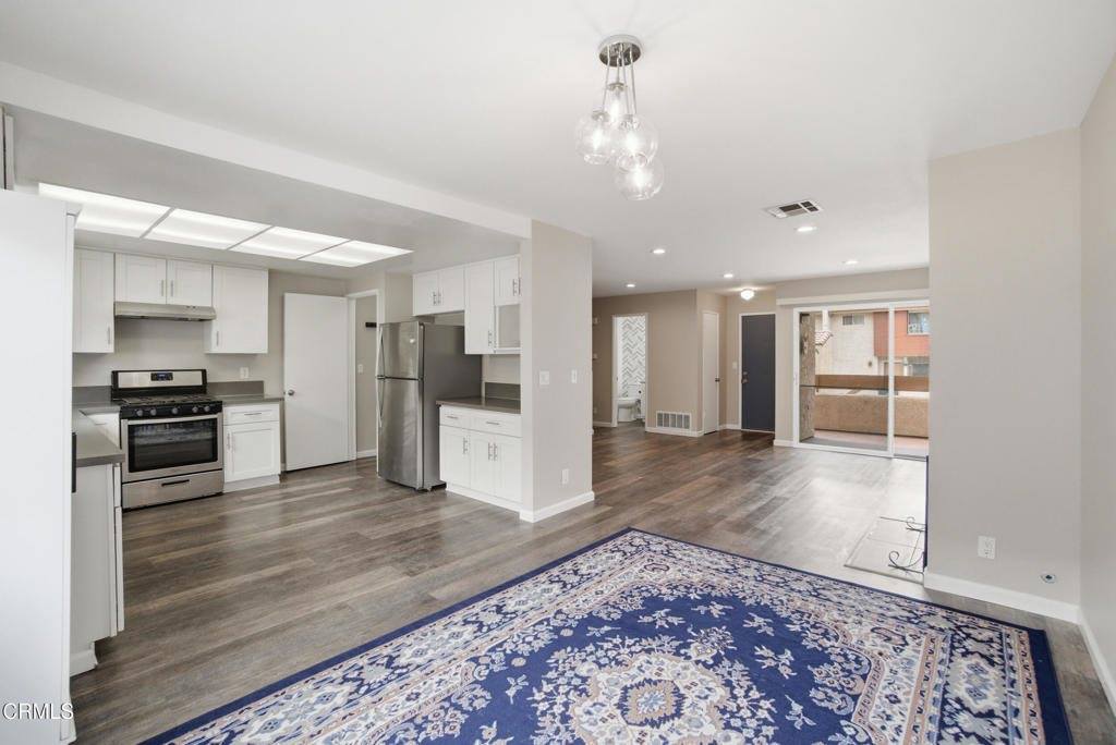 735 County Square Drive, Ventura, CA 93003
