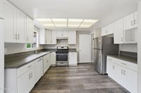735 County Square Drive, Ventura, CA 93003