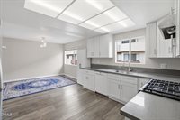 735 County Square Drive, Ventura, CA 93003