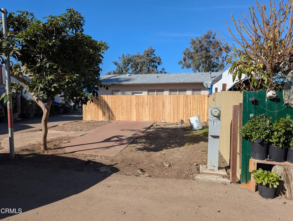 4725 9th Street, Carpinteria, CA 93013