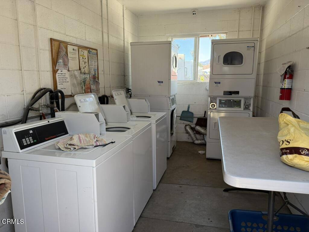 4725 9th Street, Carpinteria, CA 93013