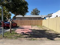 4725 9th Street, Carpinteria, CA 93013