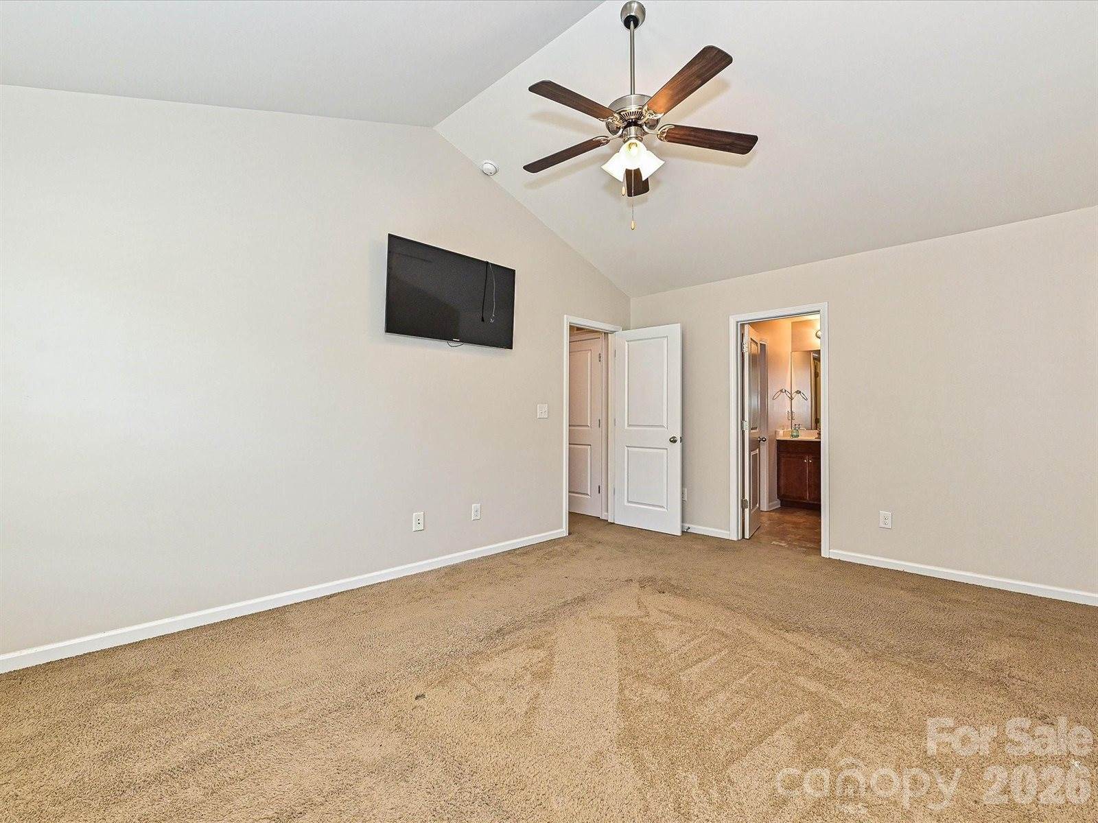 6709 Broad Valley Court, Charlotte, NC 28216